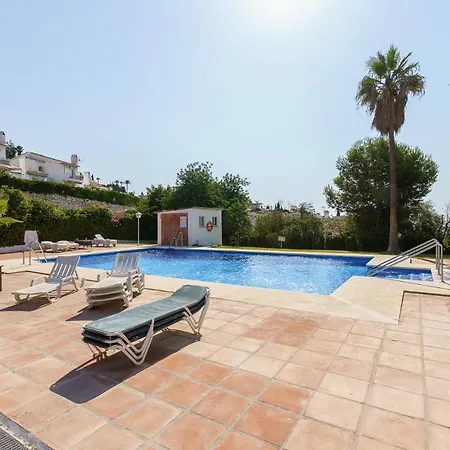 Malagasuite House Pool *